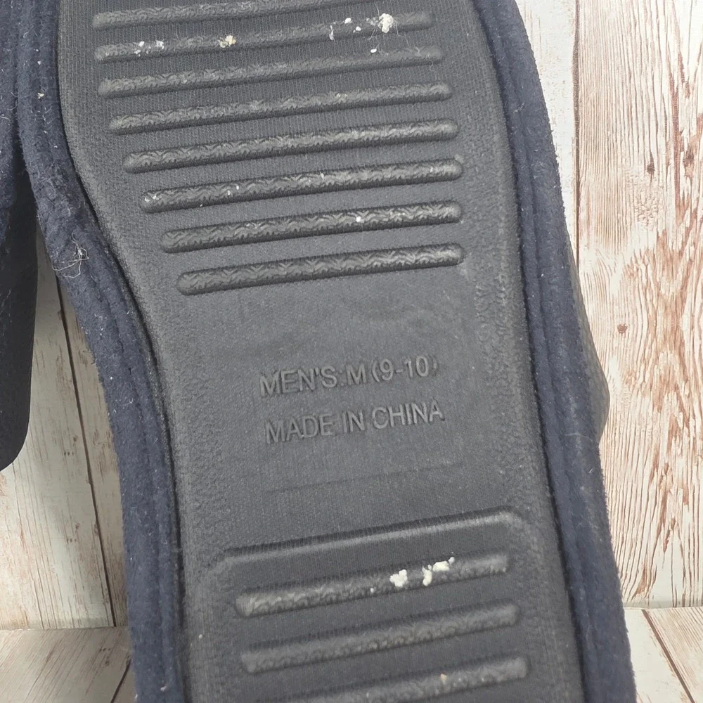 True‎ Religion Men's Slippers Black Logo Comfort House Shoes Size M 9-10